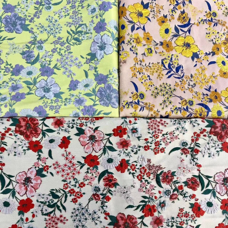 Vintage Sewing Textile - 빨간색 작은 꽃무늬 자카드 원단 빈티지