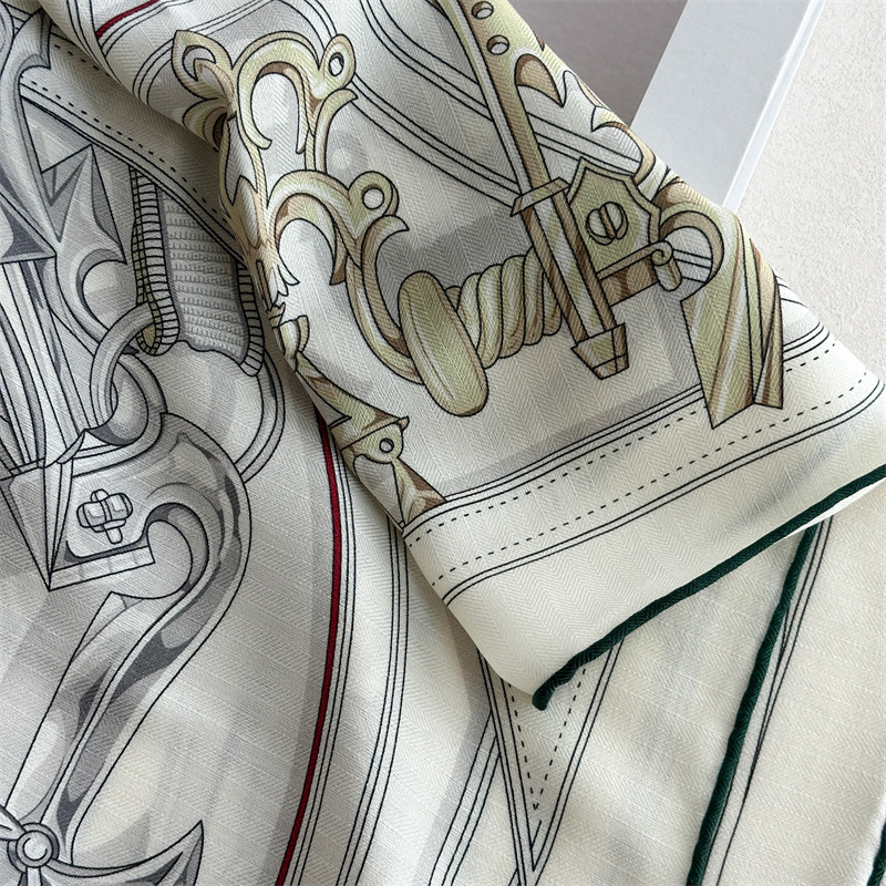 40% 실크 60% 울 스카프 135x135cm 여성용 - Sewing Hemming 리뷰 및 가격